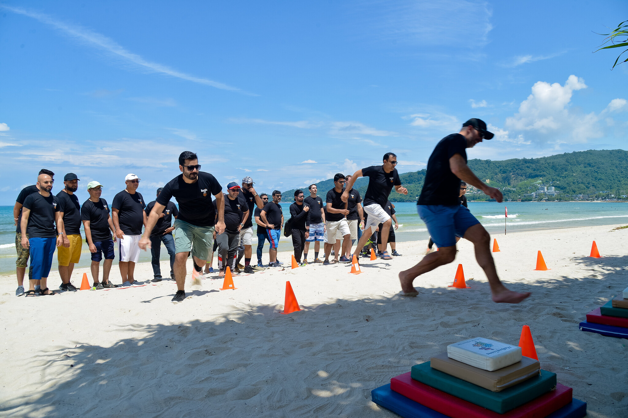 Samui Team Building Activities – Making Teams – Team Building Thailand